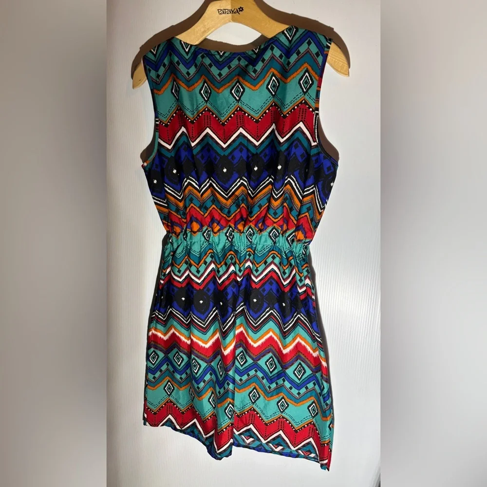 Colorful Geometric Pattern Dress - Picture 4 of 4